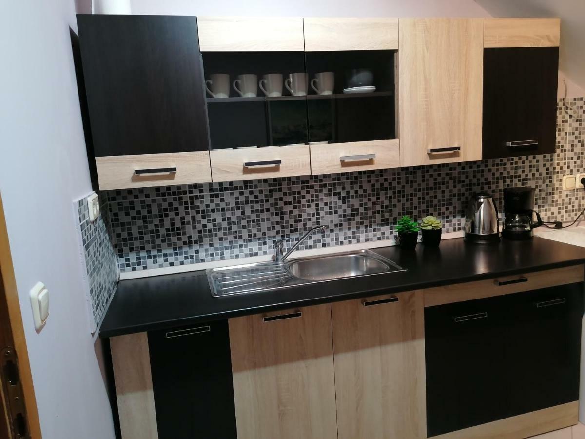 Apartmani Sunset Slavonski Brod Exterior foto